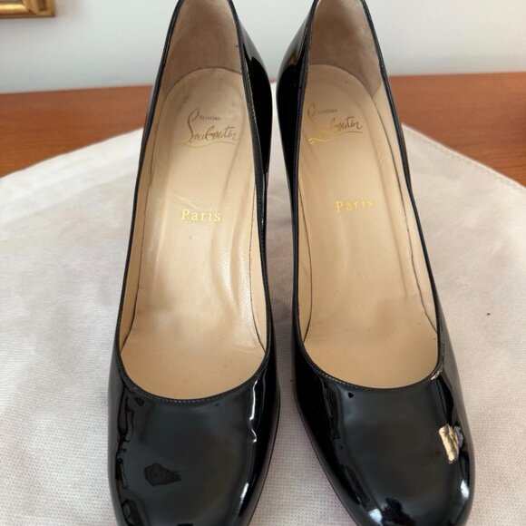 Christian Louboutin Black Pump - Picture 5 of 9